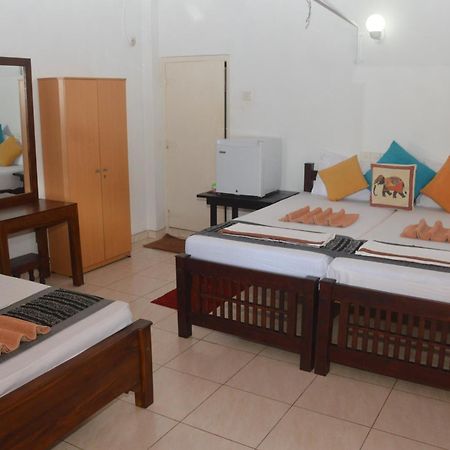 Weligama Bay View Hotel Exterior foto